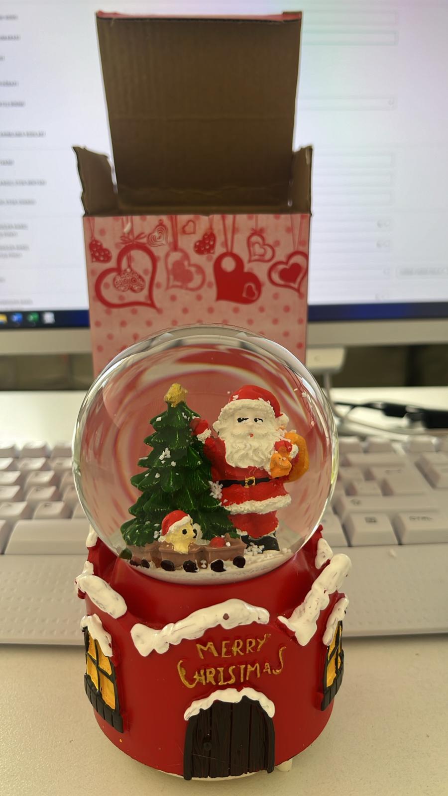 OMT-369 NOEL BABA-AĞAÇ'LI KAR KÜRESİ (B.BOY)