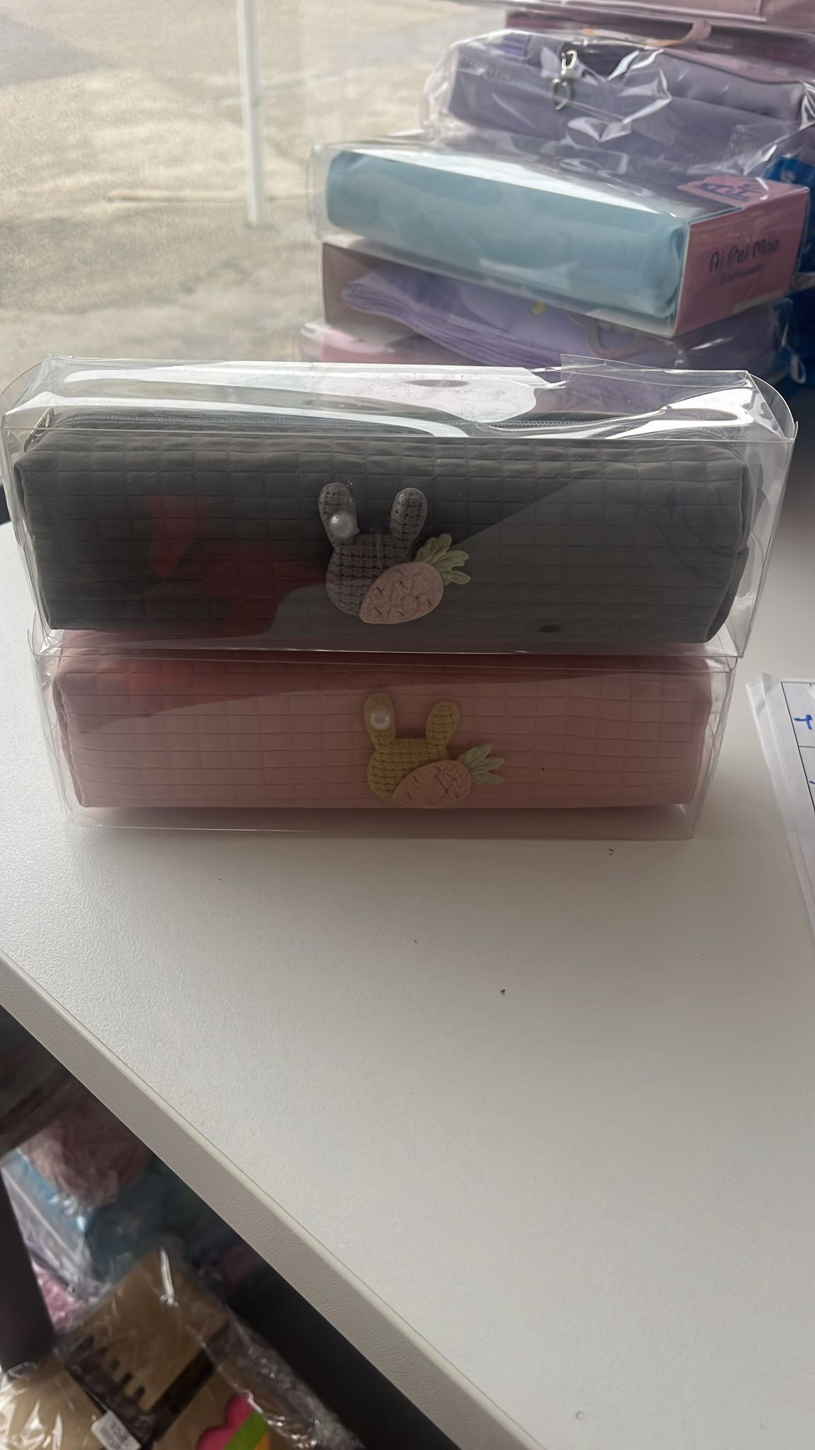 TAVŞAN FİGÜRLÜ KUMAŞ KALEM KUTU