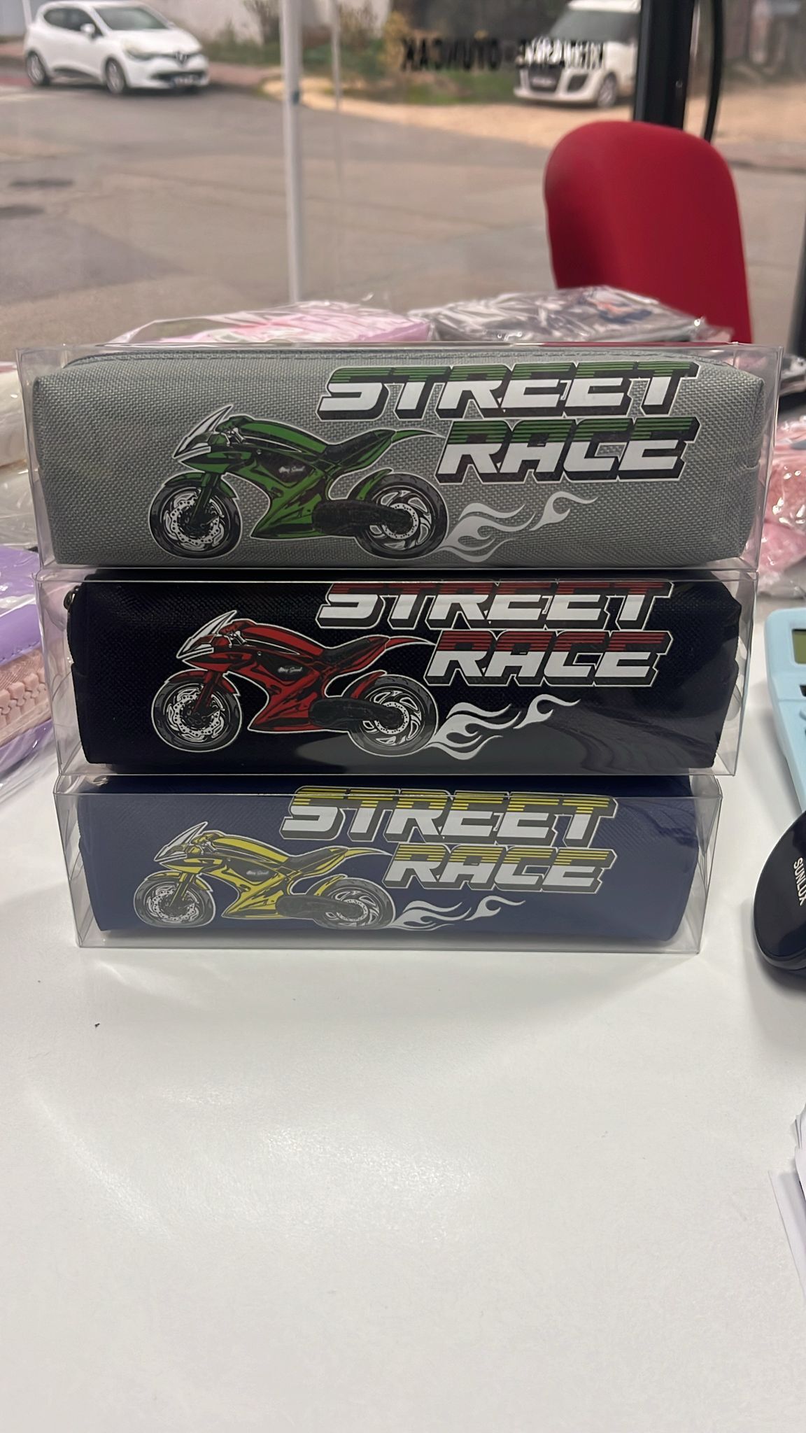 STREET RACE KALEM KUTU