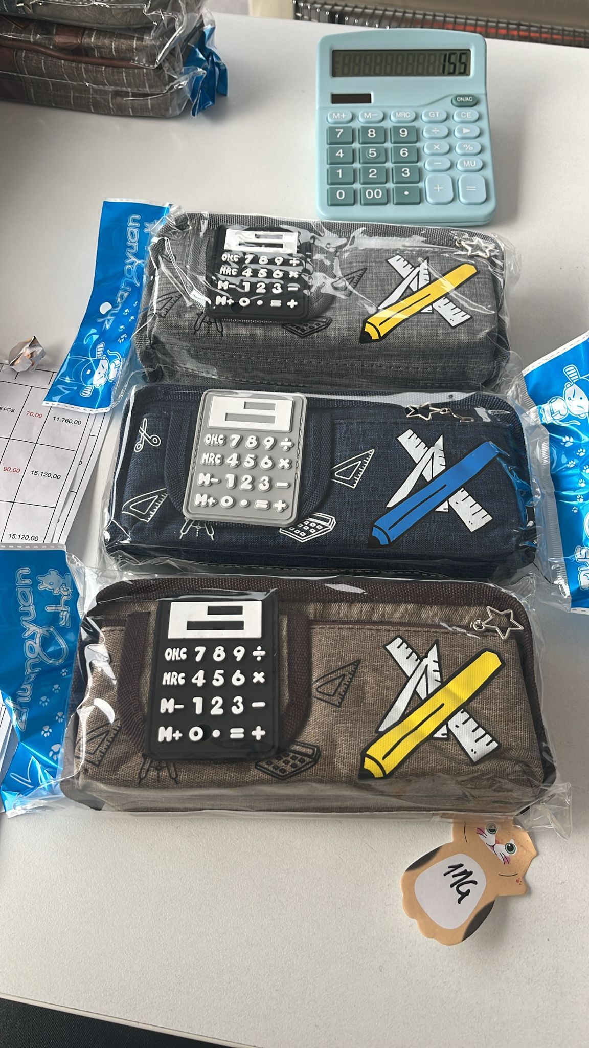 HESAP MAKİNELİ ÇİFT BÖLMELİ KALEM KUTU