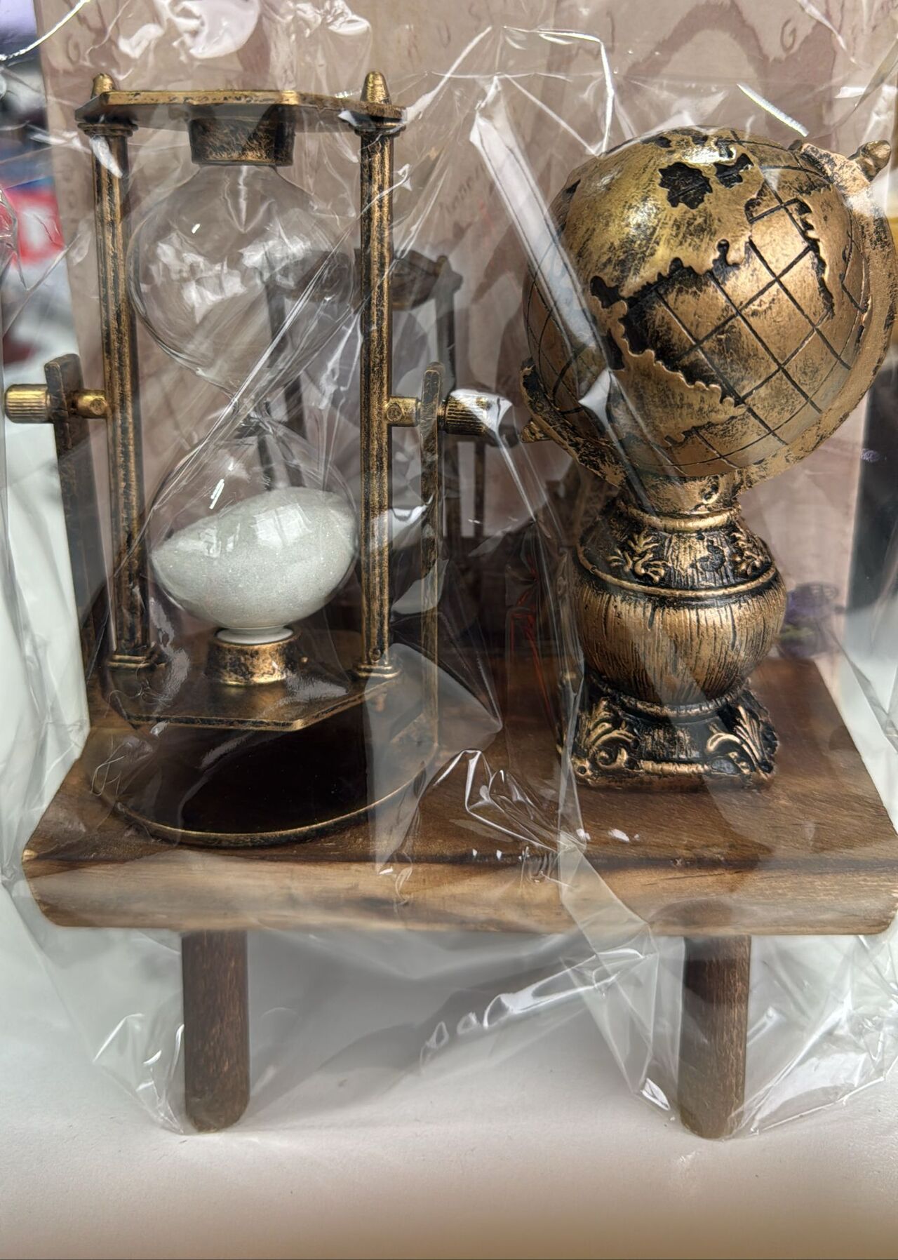 AHŞAP DÜNYA KÜRESİ KUM SAATİ