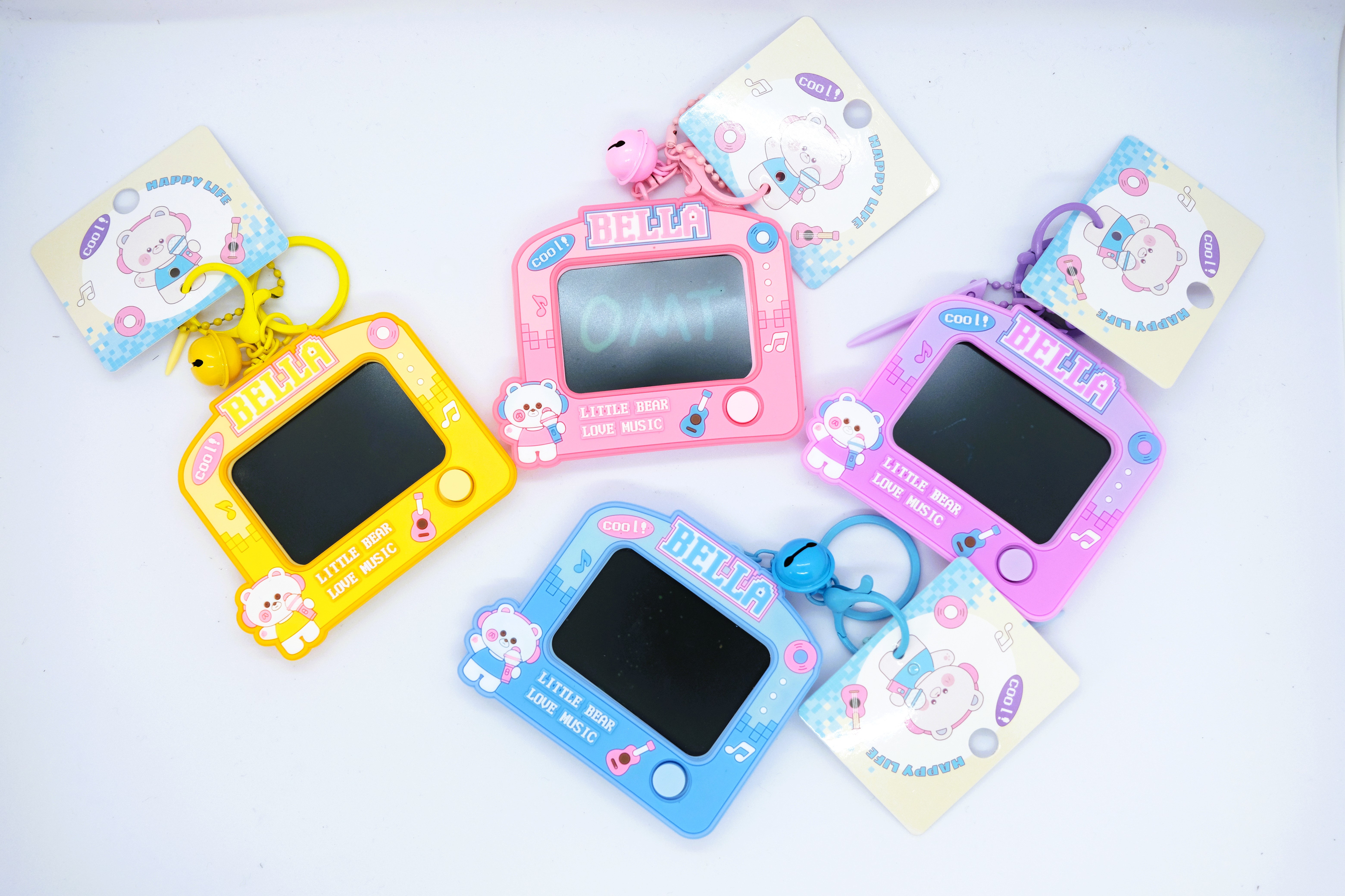 BELLA YAZI TAHTALI ANAHTARLIK